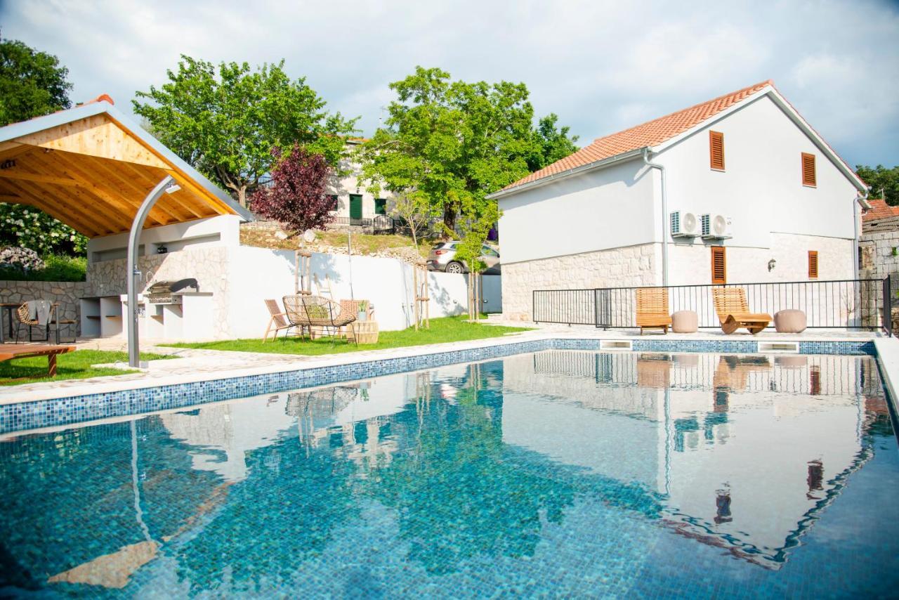 Villa Vita Trilj Exterior photo